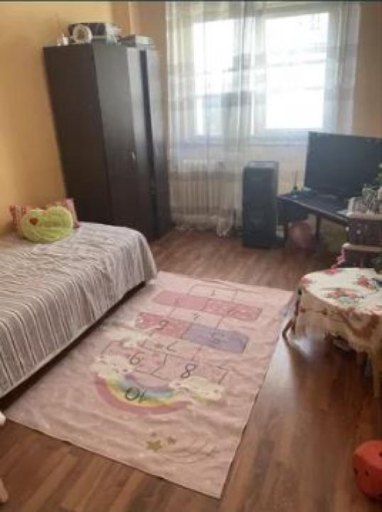 Apartament 4 camere Turda / Regina Maria