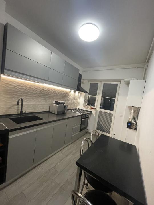 Apartament cu 2 camere in zona Metalurgiei, cu parcare subterana