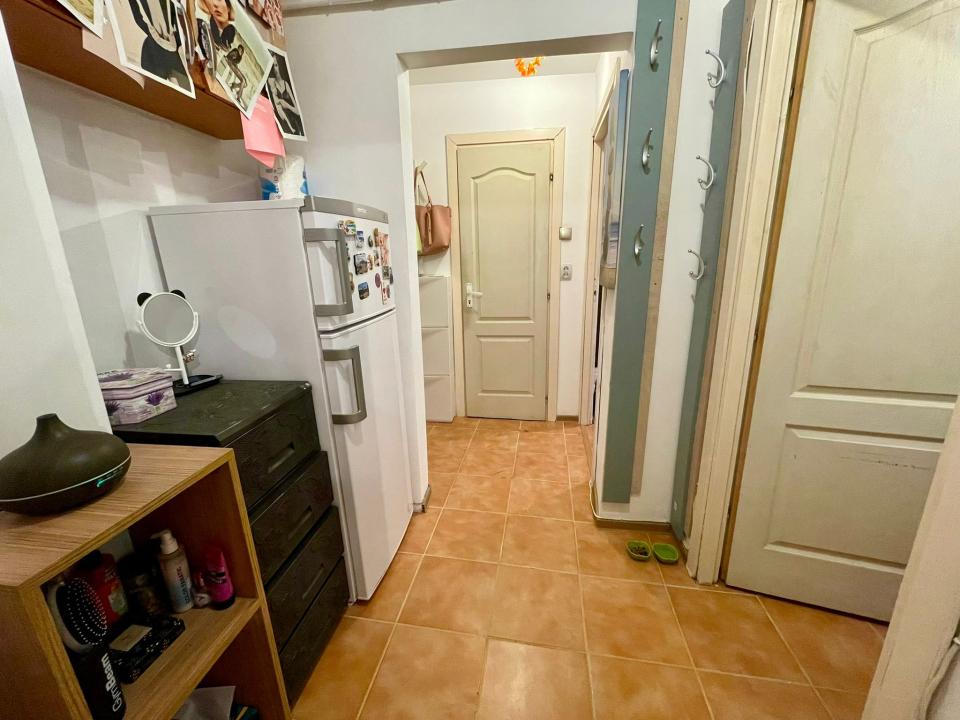 Apartament 2 camere in bloc anvelopat, zona Lujerului, Militari