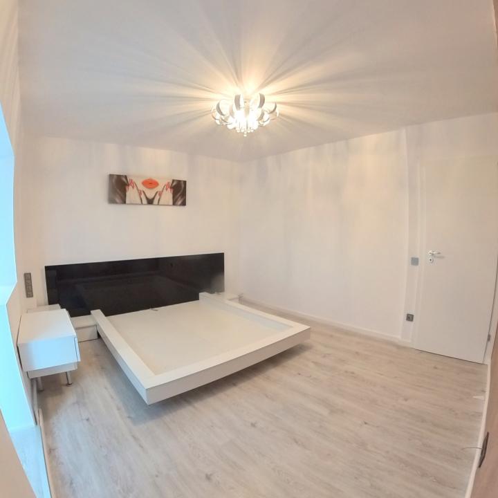 Apartament cu trei camere 13 Septembrie, Sebastian