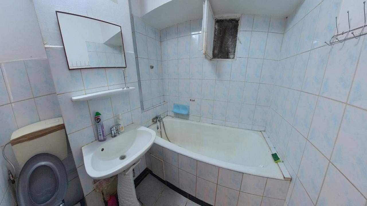 Apartament cu 3 camere piata Rahova,  Sos Alexandria