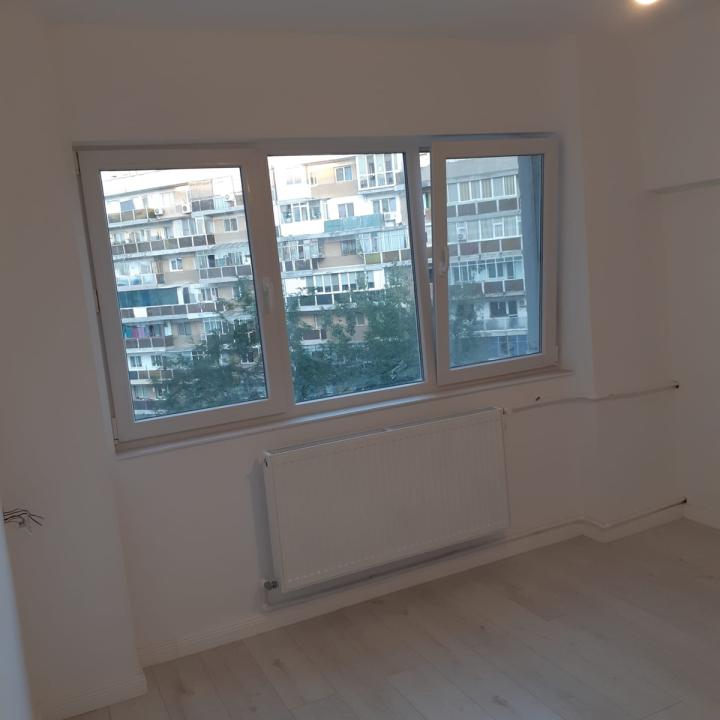 Apartament 3 camere bloc 1978, renovat integral, Romancierilor, Drumul Taberei