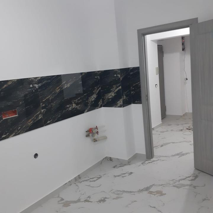 Apartament 3 camere bloc 1978, renovat integral, Romancierilor, Drumul Taberei