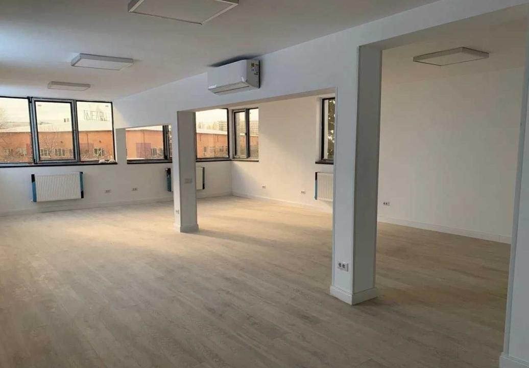 Spatiu Birouri proaspat renovat la bulevard in zona Pacii, Militari