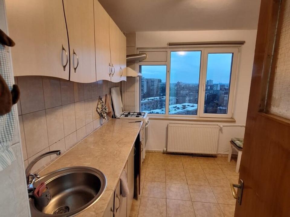 Apartmant 3 camere in bloc anvelopat, Gorjului, Militari