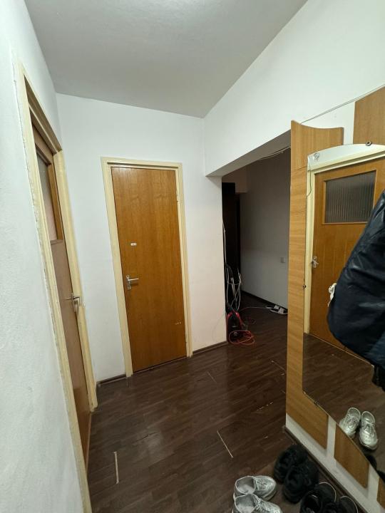 Apartament 3 camere in bloc reabilitat, bucla Drumul Taberei