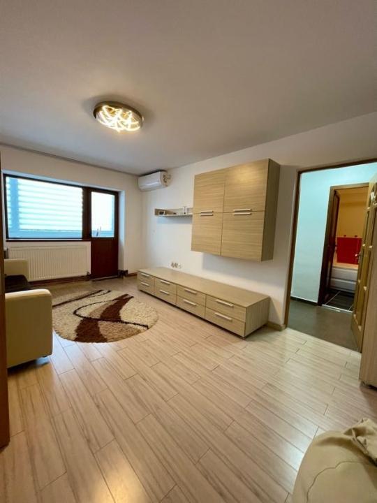 Apartament 3 camere cu centrala proprie in bloc reabilitat, Gorjului, Militari