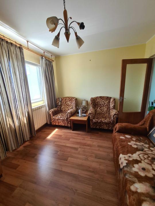 Apartament cu 2 camere, in  zona P-ta Resita, Luica