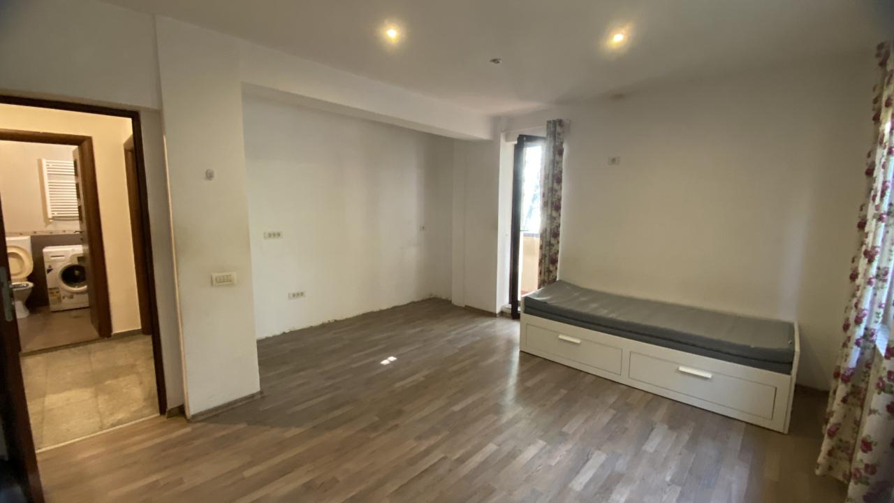 Apartament 2 camere bloc 2009 centrala proprie Gorjului, Militari