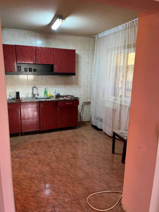 Apartament cu 3 camere