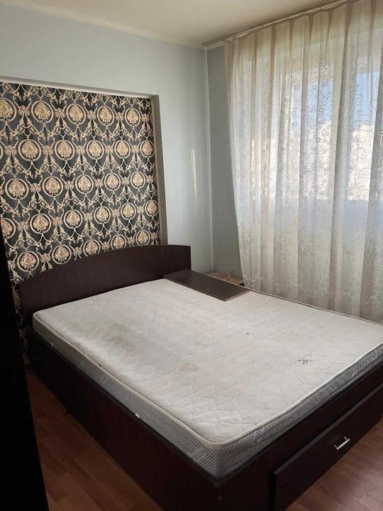 Apartament cu 3 camere