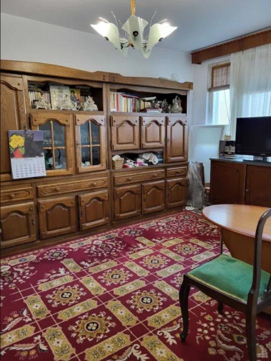 Apartament cu 3 camere