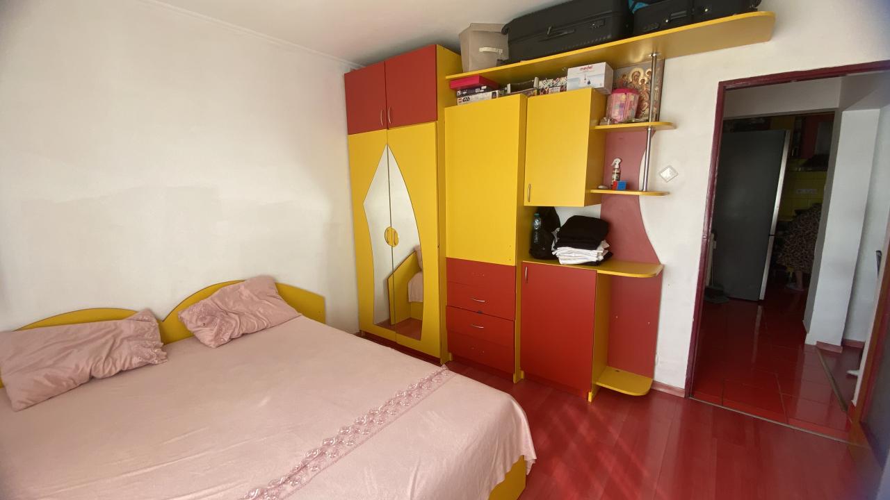 Apartament 2 camere langa metrou Gorjului, Militari