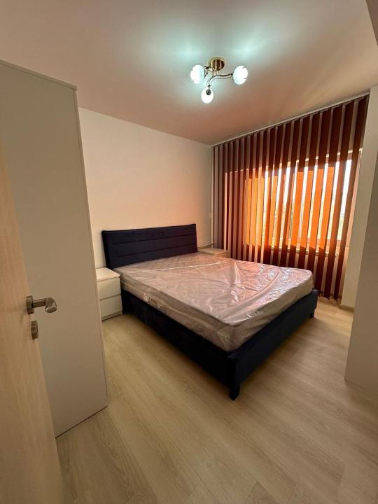 Apartament 4 camere cu centrala proprie in zona Lujerului, Militari