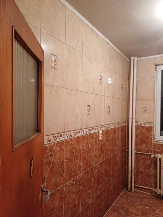 Apartament 2 camere in bloc anvelopat langa Parcul Drumul Taberei