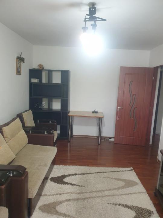 Apartament 2 camere Titan / Piata Minis