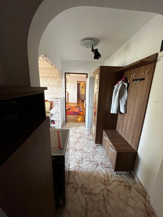 Apartament 3 camere in bloc anvelopat, Apusului, Pacii, Militari