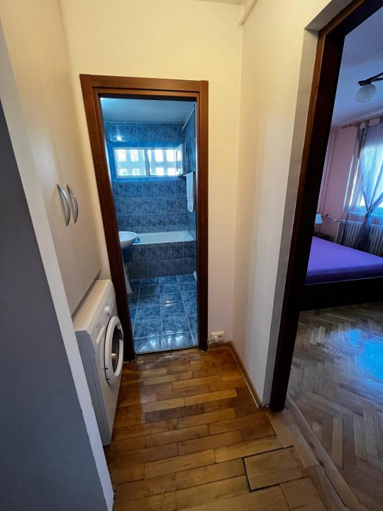 Apartament 3 camere in bloc anvelopat, Apusului, Pacii, Militari