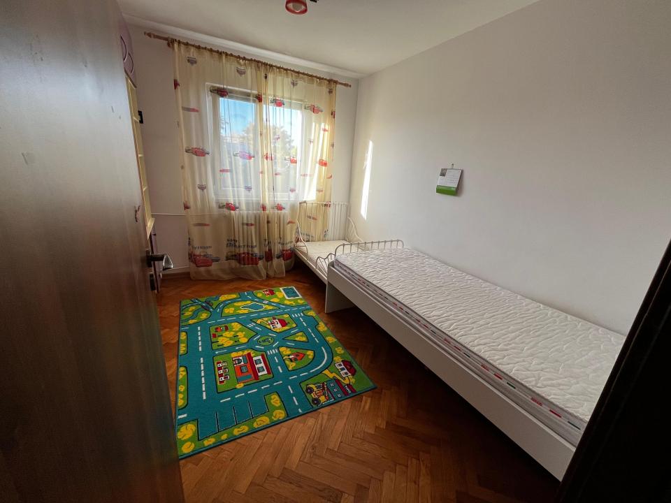 Apartament 3 camere in bloc anvelopat, Apusului, Pacii, Militari