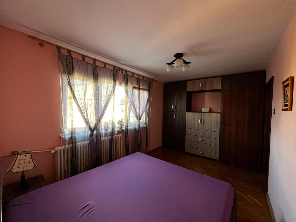 Apartament 3 camere in bloc anvelopat, Apusului, Pacii, Militari