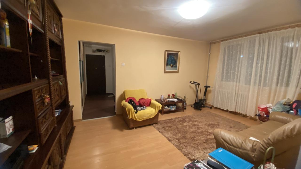 Apartament 3 camere in bloc 1978 langa Parcul Drumul Taberei