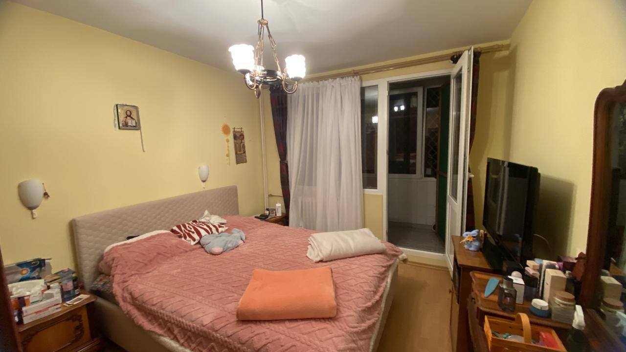 Apartament 3 camere in bloc 1978 langa Parcul Drumul Taberei