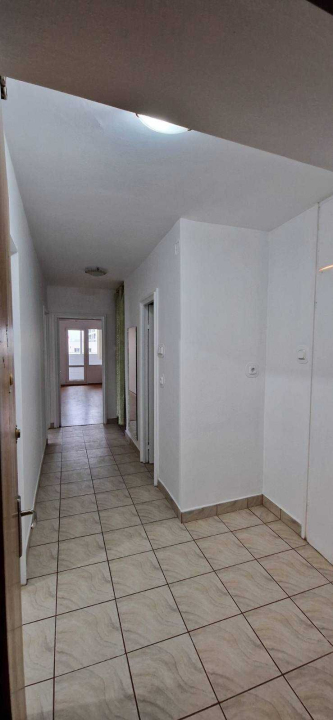 Apartament 3 camere in bloc anvelopat zona Lujerului, Militari