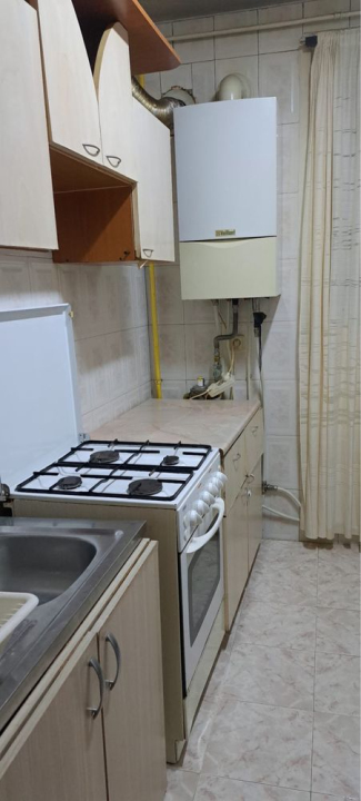 Apartament 4 camere 2 bai centrala Titan / Piata Minis