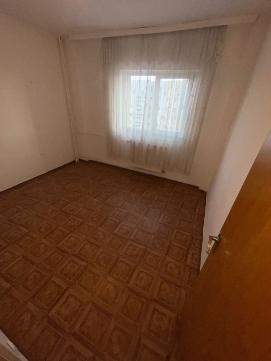 Apartament 4 camere 89mp 1982 Titan / Diham / Bd. Chisinau