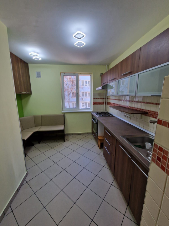 Apartament 3 camere, Izvorul Mureșului, Berceni