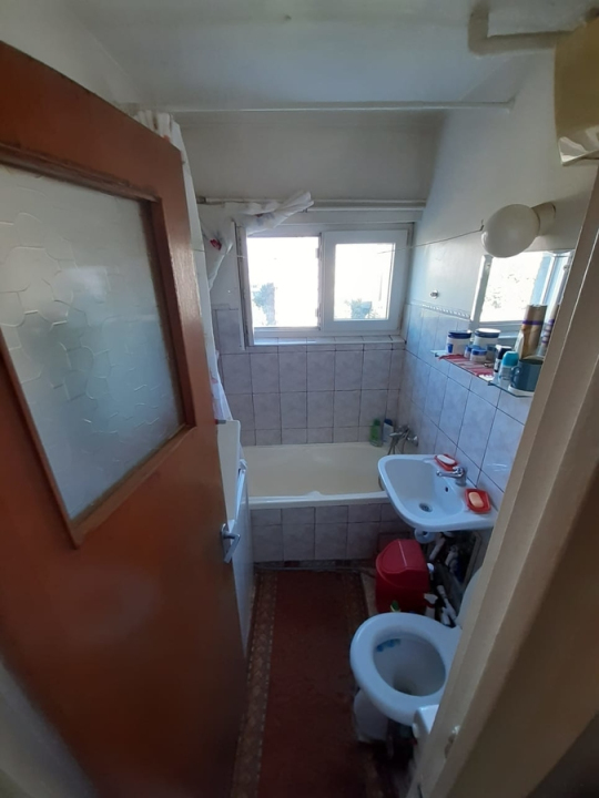 Apartament 3 camere de vanzare Drumul Gazarului, Sos. Giurgiului