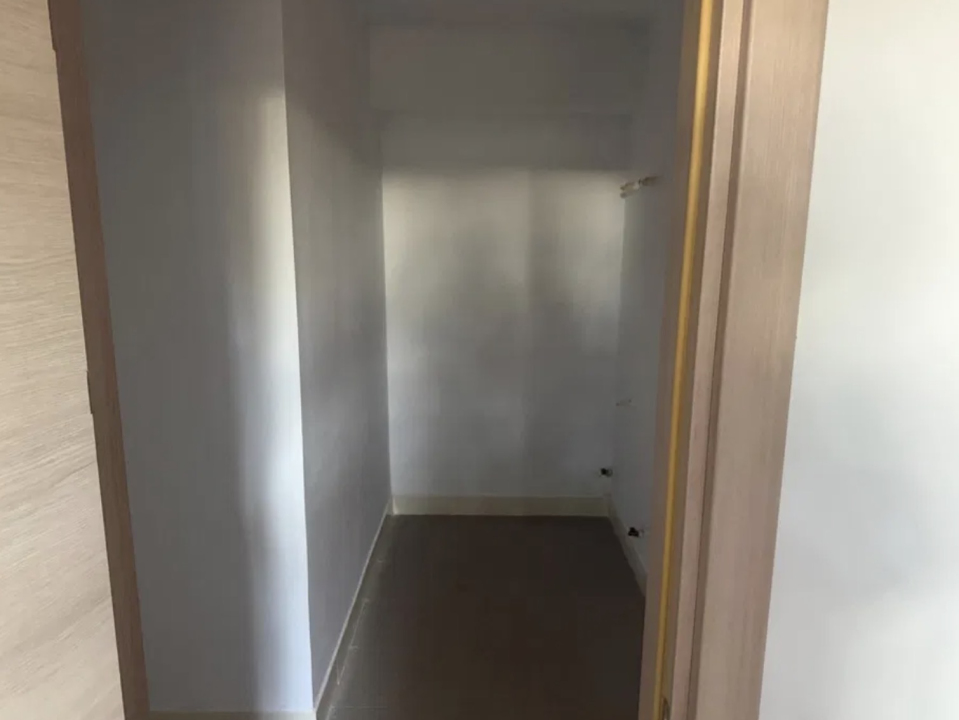 Apartament de Vânzare – 94 mp, Demisol, Zona 1 Decembrie Titan