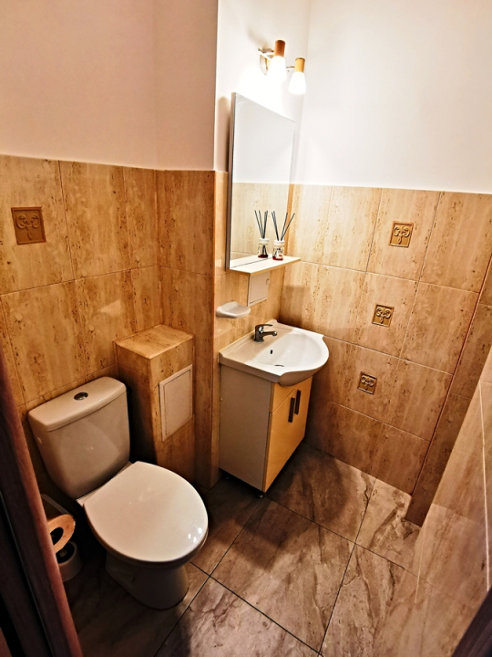 Apartament 3 camere 75mp 2 bai bloc 1985 MegaMall / National Arena