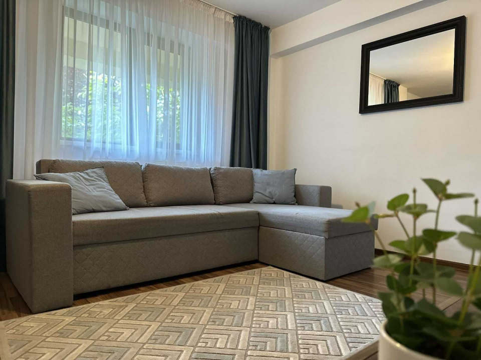 Apartament 2 camare inchiriere Giurgiului , Luica