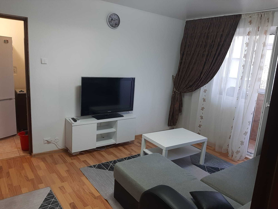 Apartament 2 camere închiriere Drumul Taberei (Lângă frigocom)