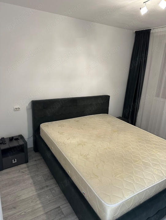 Apartament 3 camere de închiriat Drumul taberei lângă gura de metrou Râul Doamnei