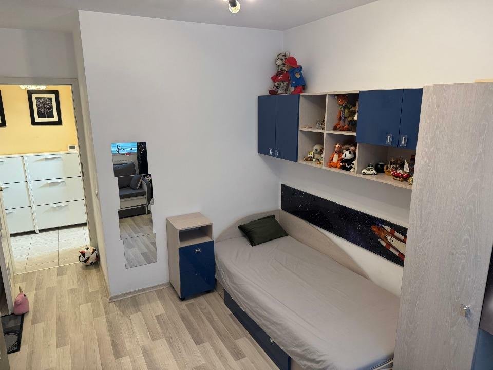 Apartament 3 camere inchiriere Aparatori Patriei