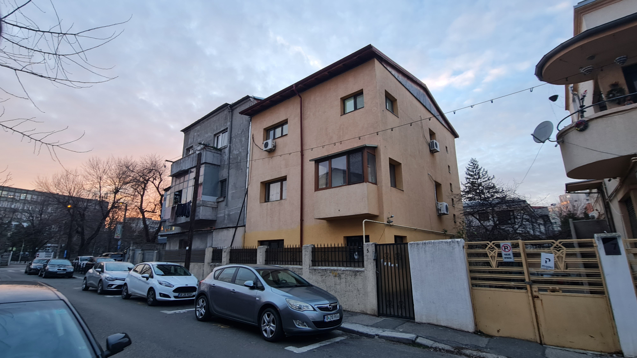 Apartament în Vilă 3 Camere zona Mall Vitan, Piata Alba Iulia