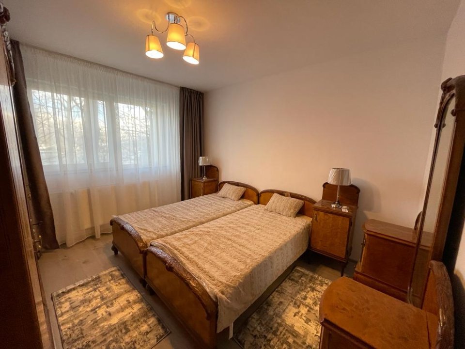 Apartament 4 camere Drumul Taberei lângă gura de metrou tudor Vladimirescu 