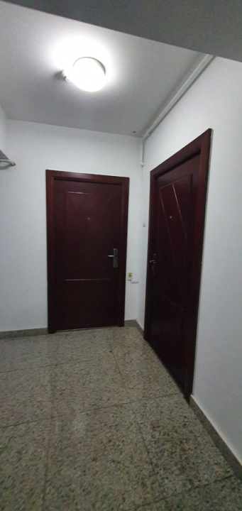 Apartament 2 camere 75mp 2012 Vitan Mall