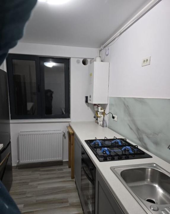 Apartament 2 camere inchiriere Aparatori Patriei 