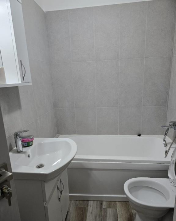 Apartament 2 camere inchiriere Aparatori Patriei 