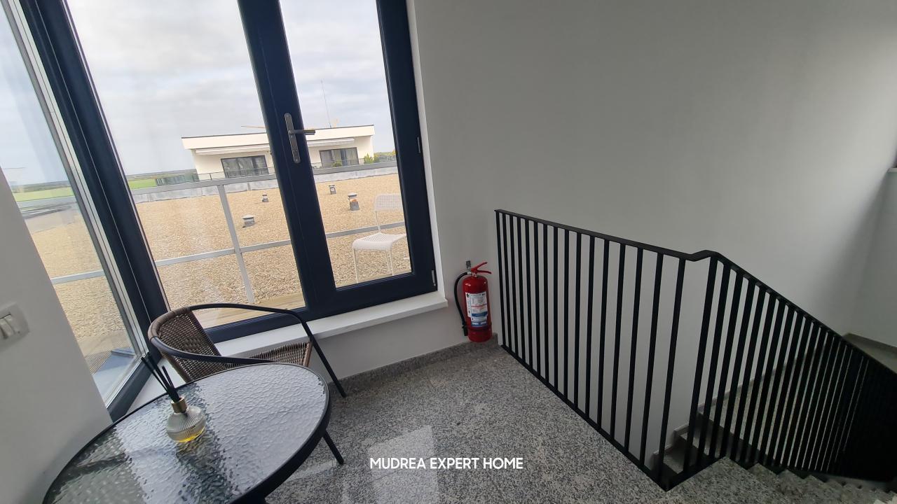 Nou | Apartament Impecabil | 2 Camere | Terasa | Otopeni-Tunari