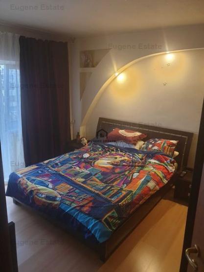 Apartament 4 camere in zona Mircea cel Batran