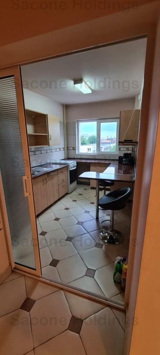 Apartament de 3 camere Posibilitate Centrala- Brancoveanu