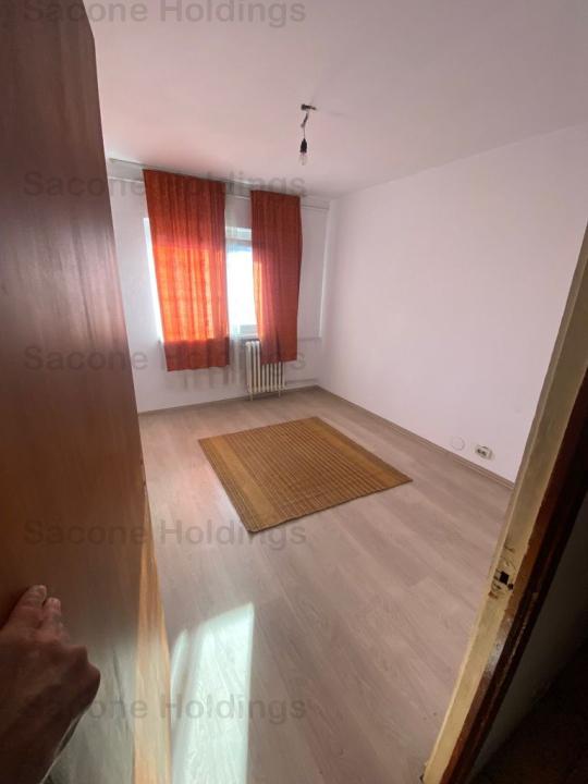 Apartament de 3 camere ( Bloc Reabilitat )-Rahova-Sebastian