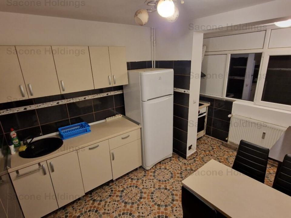 Apartament de 4 camere ( Plaza-Lukoil )-Drumul Taberei