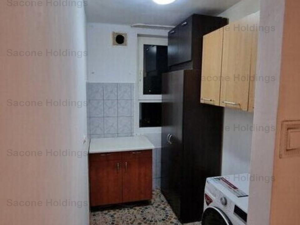 Apartament de 4 camere ( Plaza-Lukoil )-Drumul Taberei