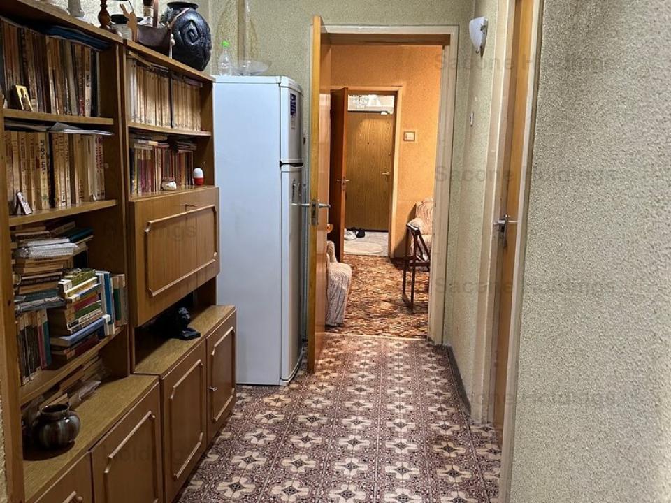 Apartament de 4 camere 250M metrou-Favorit-Drumul Taberei