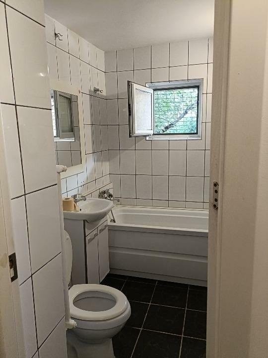 Apartament de 4 camere ( DECOMANDAT-VAD COMERCIAL )-Voronet-Decebal